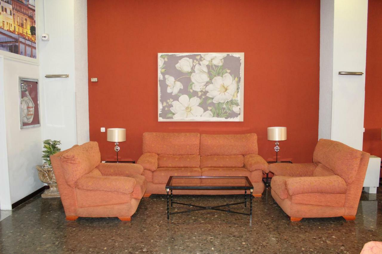 Resitur Luxury Apartment 532 Sevilla Buitenkant foto